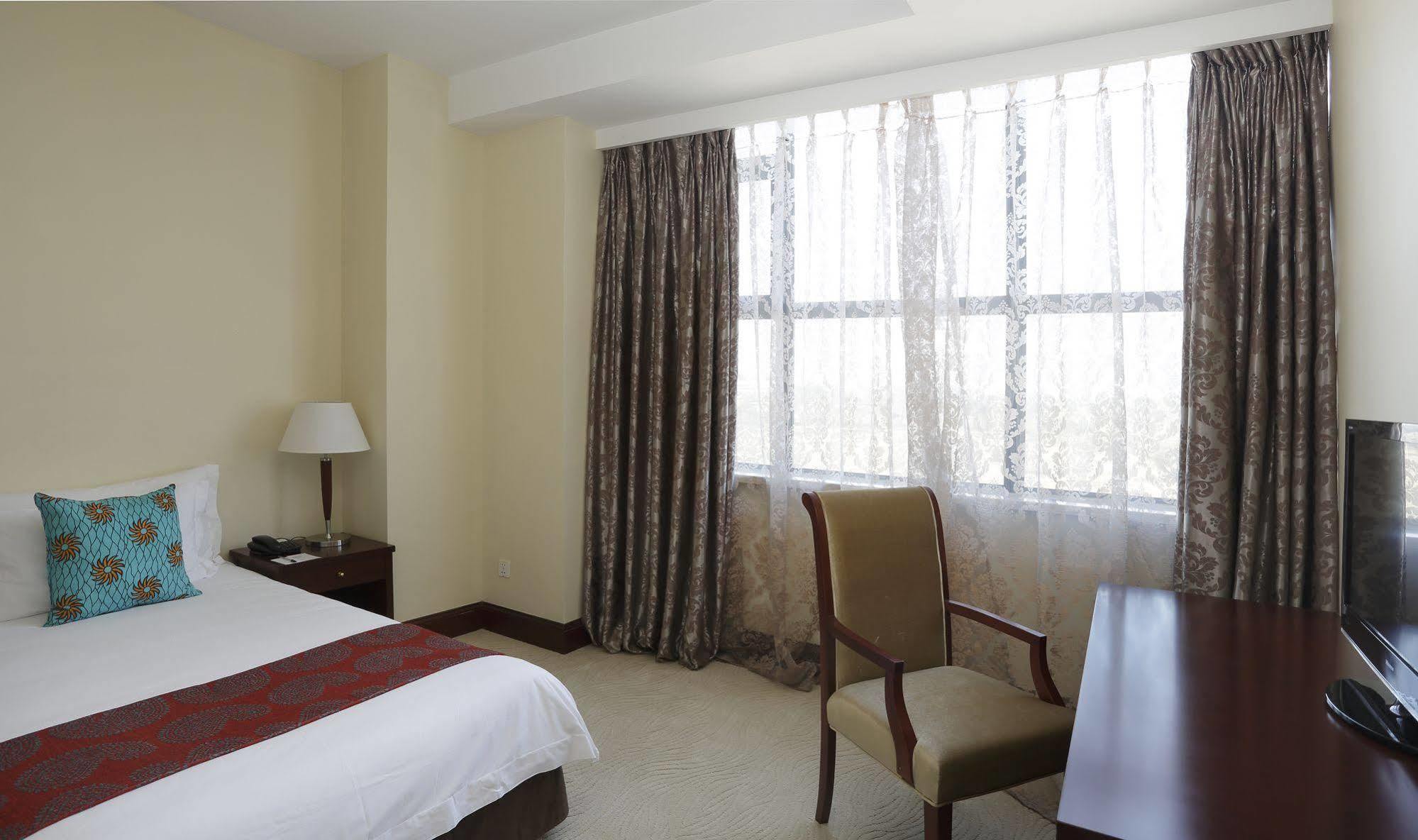President Hotel at Umodzi Park Lilongwe Eksteriør billede